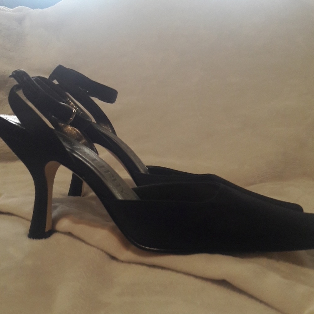 Sam & Libby Black ankle strap heels 6M - Picture 2 of 5